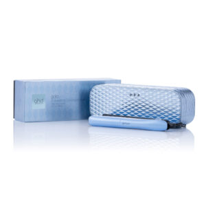 Ghd Gold Hair Straightener - Limited-Edition Gift Set in Icy Blue Ghd Gold Hair Straightener - Limited-Edition Gift Set in Icy Blue